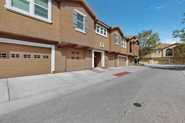 601 Menaul Boulevard NE UNIT 1404, Albuquerque, NM 87107