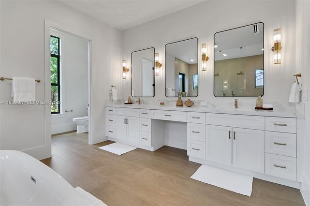 524 13th Street SW, Naples, FL 34117