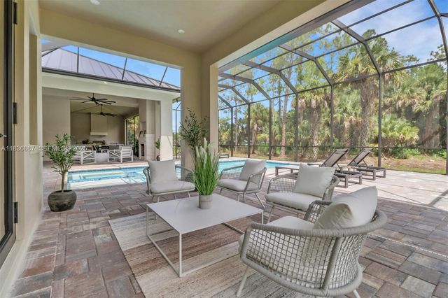 524 13th Street SW, Naples, FL 34117