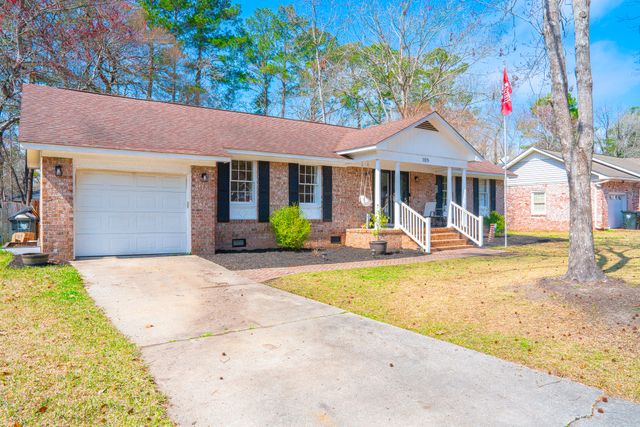 105 Cynthia Lane, Summerville, SC 29485