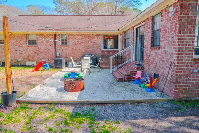 105 Cynthia Lane, Summerville, SC 29485