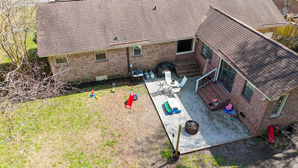 Image 43 of property listing at 105 Cynthia Lane, Summerville, SC 29485