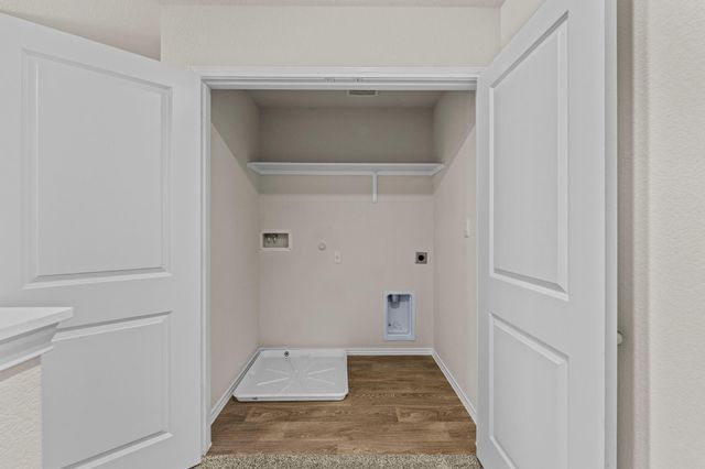 140 Kendall LN, Maxwell, TX 78656