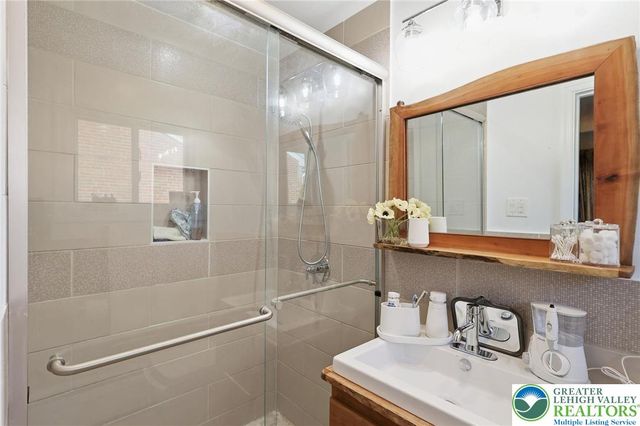 827 North Kiowa Street, Allentown City, PA 18109