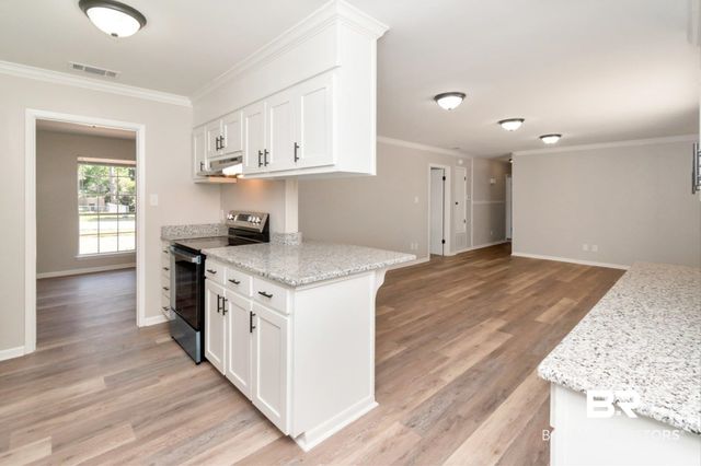 8045 Oak Hill Drive, Semmes, AL 36575