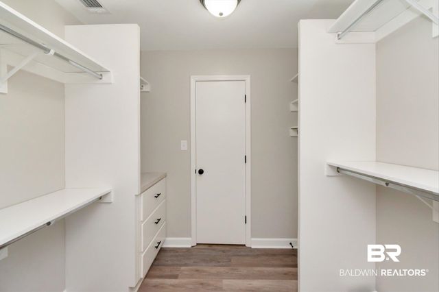 8045 Oak Hill Drive, Semmes, AL 36575