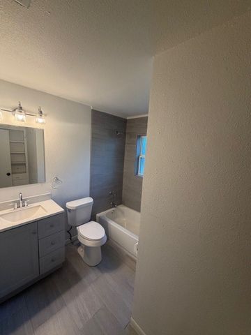 822 Woodleigh Drive, Mckinney, TX 75069