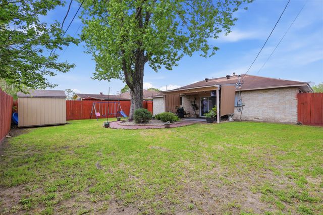 614 Branding Iron Lane, Houston, TX 77060