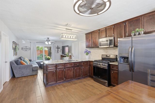 614 Branding Iron Lane, Houston, TX 77060