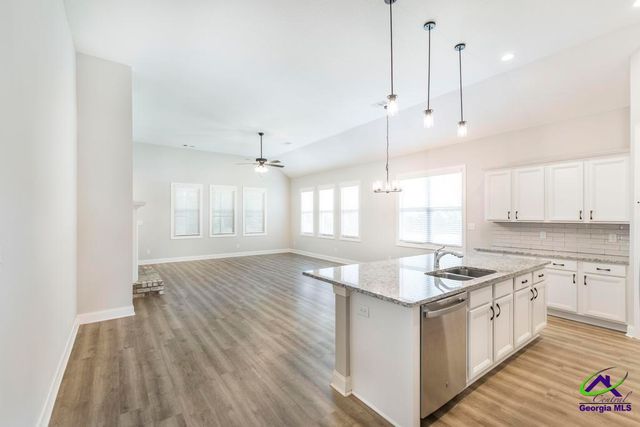 504 Clifton Road, Perry, GA 31069