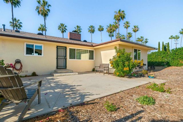 471 Palm Drive, Vista, CA 92084