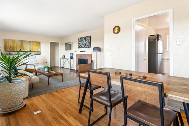 471 Palm Drive, Vista, CA 92084