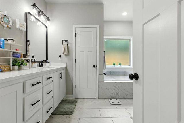 2501 Janet Drive, Benton, AR 72015