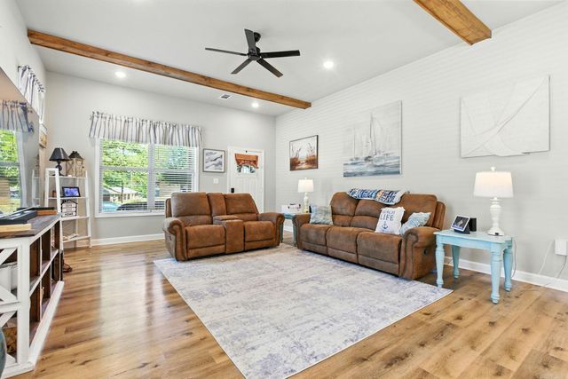 2501 Janet Drive, Benton, AR 72015