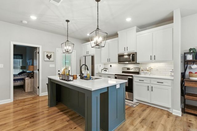 2501 Janet Drive, Benton, AR 72015