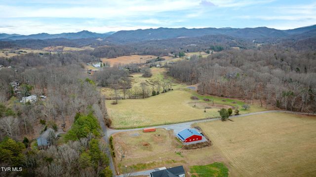 104 Howard Hyder Road, Johnson City, TN 37601