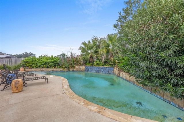 3921 Saint Philippe Drive, Lake Charles, LA 70605