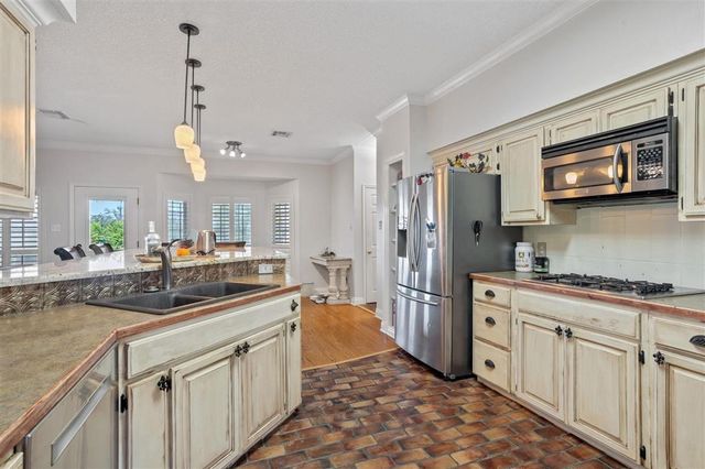 3921 Saint Philippe Drive, Lake Charles, LA 70605