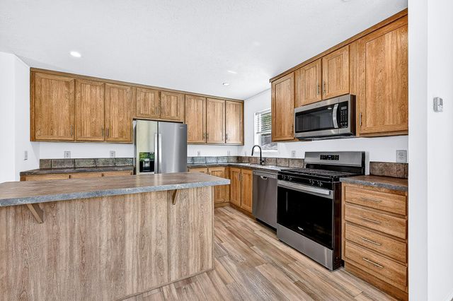 306 W Palm Street, Duluth, MN 55811