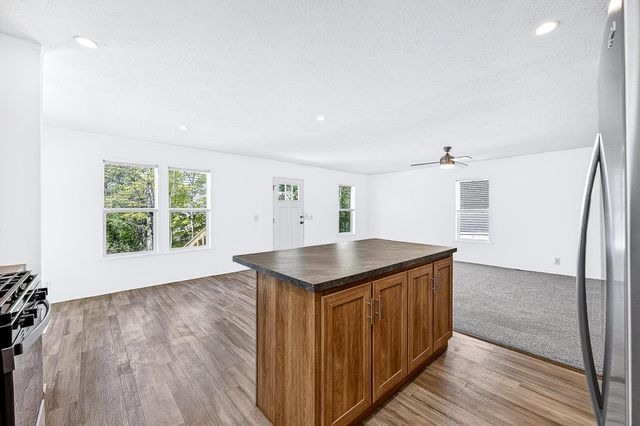 306 W Palm Street, Duluth, MN 55811