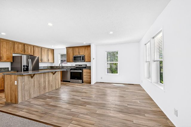 306 W Palm Street, Duluth, MN 55811