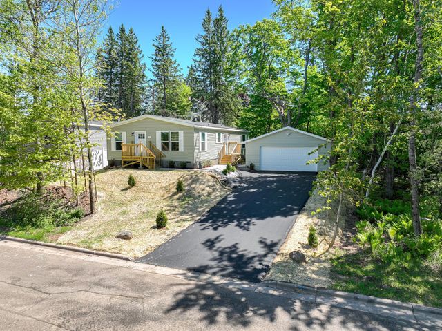 306 W Palm Street, Duluth, MN 55811