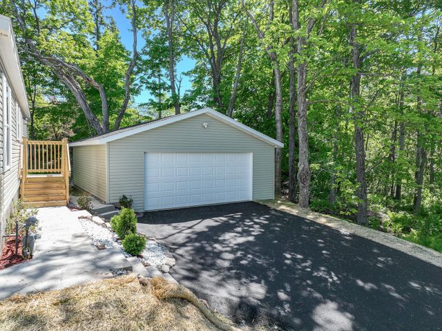 306 W Palm Street, Duluth, MN 55811