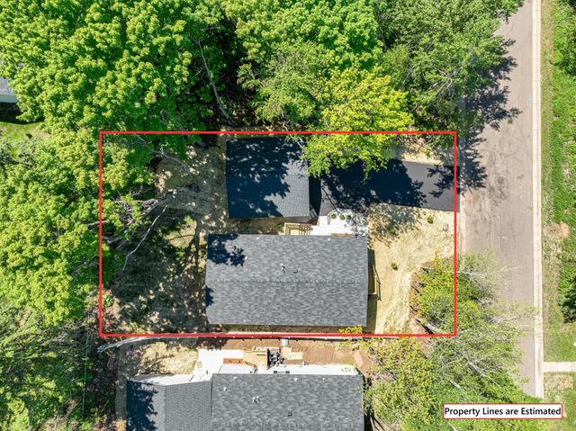 306 W Palm Street, Duluth, MN 55811