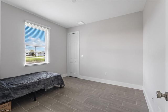 3607 SW 8th CT, Cape Coral, FL 33914