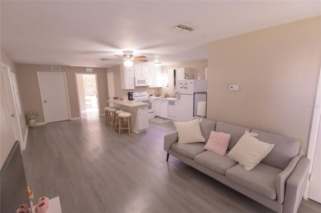 202 - 204 ORANGEVIEW LANE, Lakeland, FL 33803