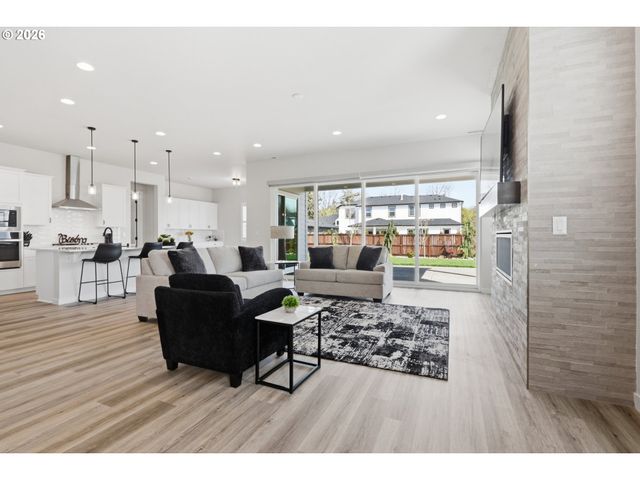 8609 Ne 182ND Pl, Vancouver, WA 98682