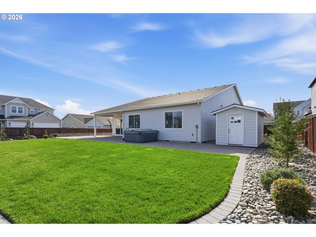 8609 Ne 182ND Pl, Vancouver, WA 98682