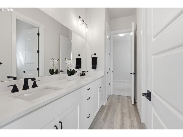 8609 Ne 182ND Pl, Vancouver, WA 98682