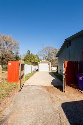 12656 Fannin Pkwy, Tyler, TX 75708