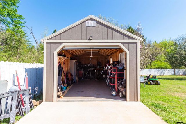 12656 Fannin Pkwy, Tyler, TX 75708