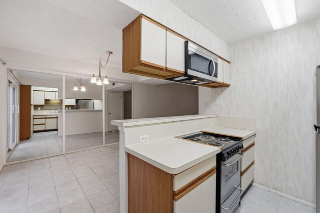 1433 Cedar Post Lane 40, Houston, TX 77055