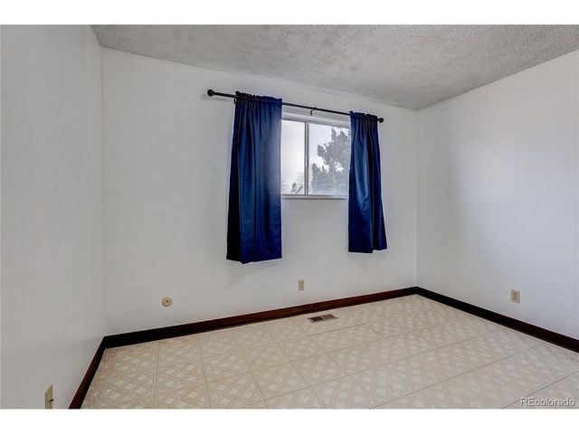 14832 Elmendorf Pl, Denver, CO 80239