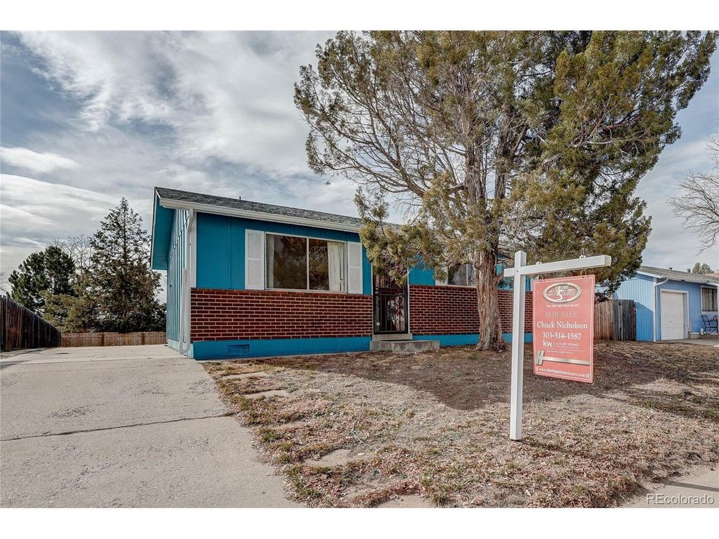 14832 Elmendorf Pl, Denver, CO 80239