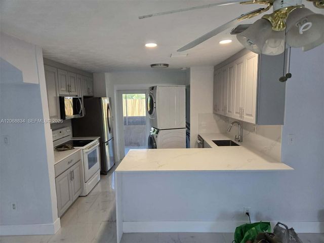 1101 NE 23rd Place, Pompano Beach, FL 33064