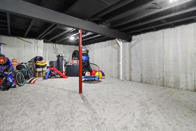 312 Big Bend WAY, Hartford, WI 53027