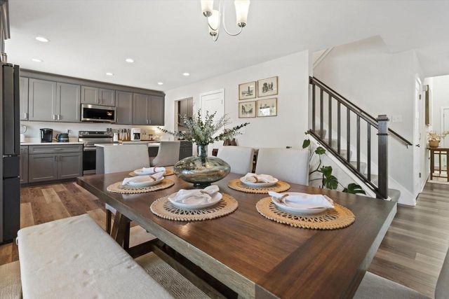 312 Big Bend WAY, Hartford, WI 53027