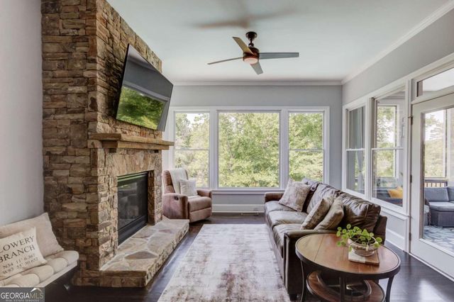 7369 Lazy Hammock Way, Flowery Branch, GA 30542