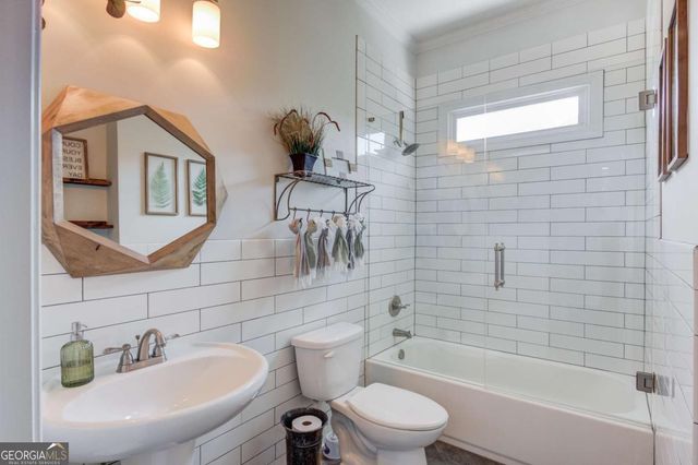 7369 Lazy Hammock Way, Flowery Branch, GA 30542
