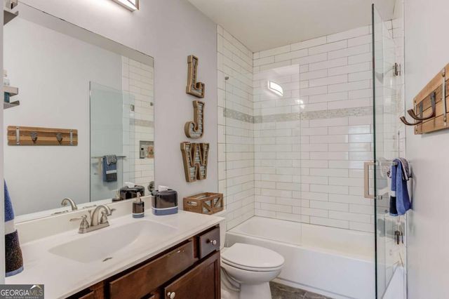 7369 Lazy Hammock Way, Flowery Branch, GA 30542