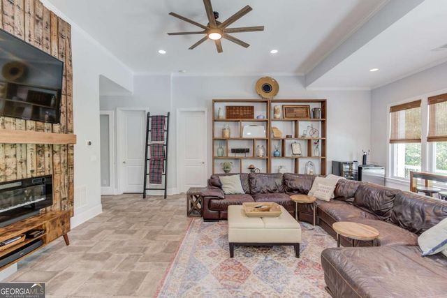 7369 Lazy Hammock Way, Flowery Branch, GA 30542
