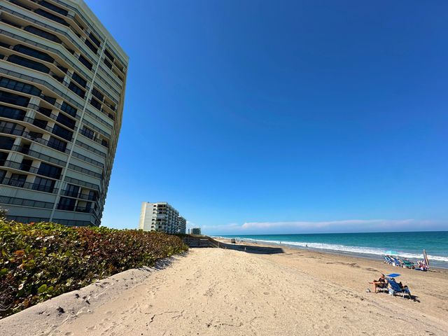 9500 S Ocean Drive 108, Jensen Beach, FL 34957