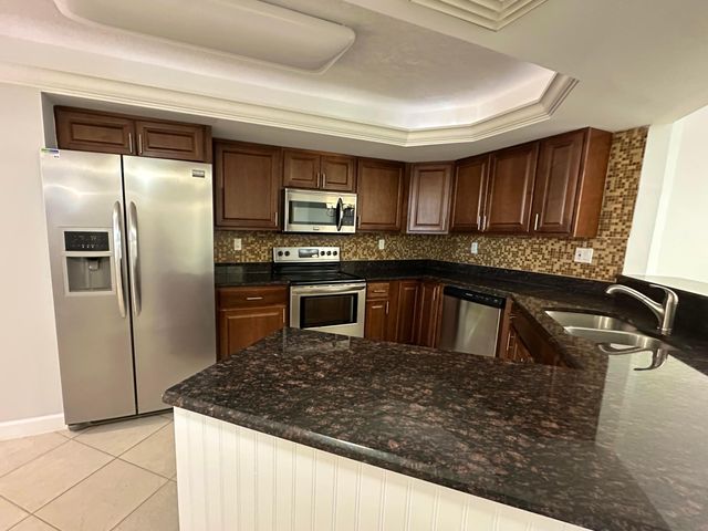 9500 S Ocean Drive 108, Jensen Beach, FL 34957