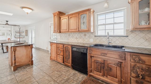 4933 Madella Street, Haltom City, TX 76117