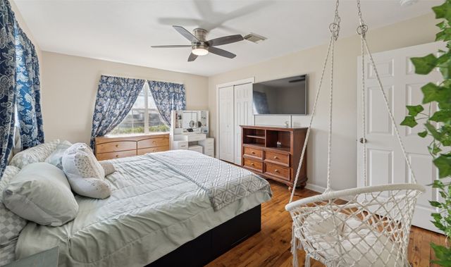 4933 Madella Street, Haltom City, TX 76117