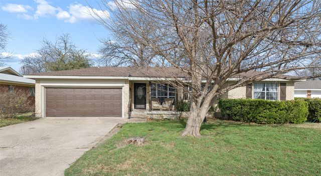 4933 Madella Street, Haltom City, TX 76117